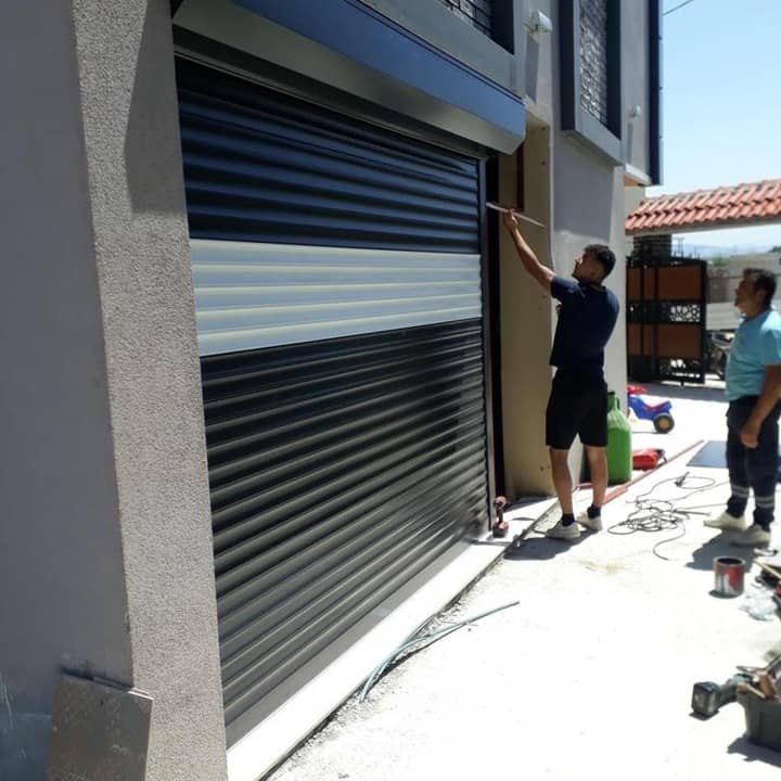 Konak Depo Kepenk Sistemi
Konak Depo Kepenk Sistemi
- İzmir Bornova Kepenk projesi | Günsan Alüminyum
