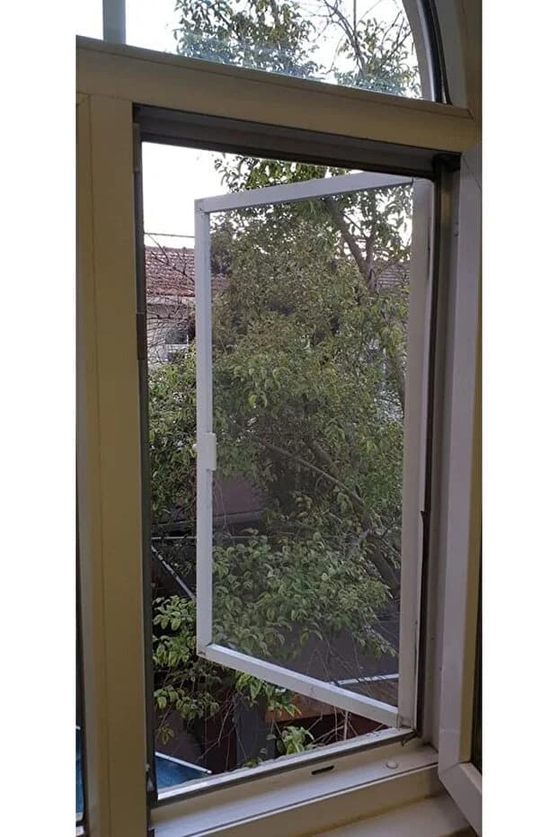 İzmir Bornova Açılır Menteşeli Sineklik İzmir Bornova Açılır Menteşeli Sineklik - İzmir Bornova Sineklik projesi | Günsan Alüminyum